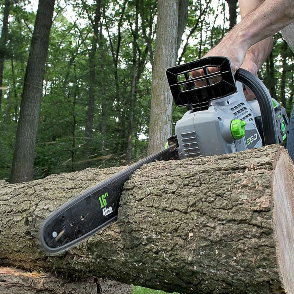 EGO Power+ CS1614E 40cm 56V Lithium-Ion Cordless Chainsaw (with 5.0Ah Battery & Fast Charger) - Image 9