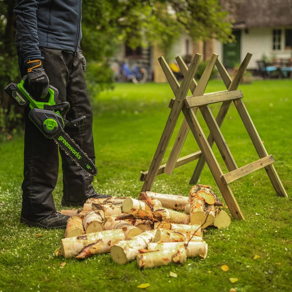 GreenWorks GD24CS30K4 DigiPro 24V Cordless Chainsaw (with 4Ah Battery & Charger) - Image 6