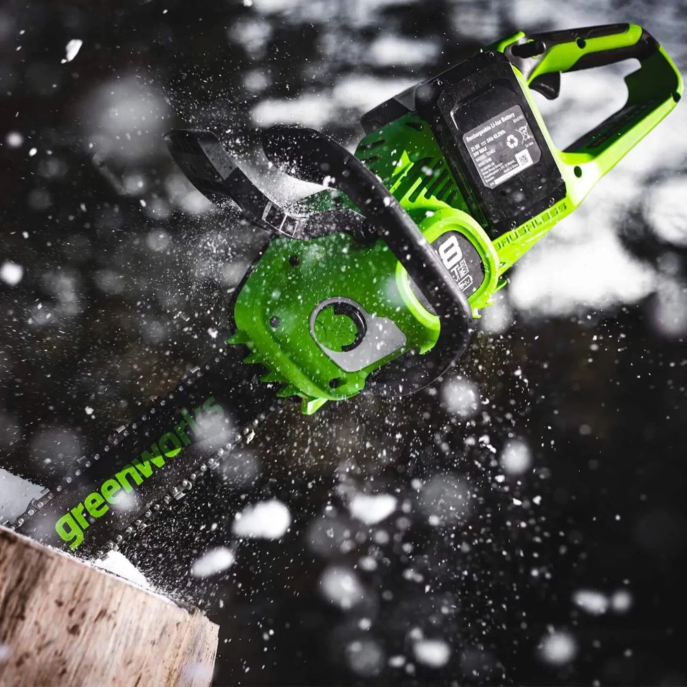 GreenWorks GD24X2CS36K4X DigiPro 48V (2 X 24V) Cordless Chainsaw (with 2 X 4Ah Batteries & Charger) (Bundle Builder) - Image 7