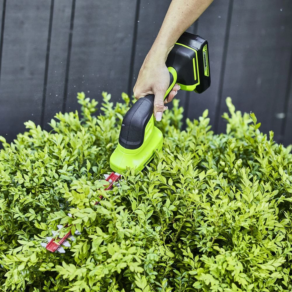 GreenWorks G24SHT 2-in-1 24V Cordless Grass Shrub Shear (with 2.0Ah Battery & 0.5Ah Micro Charger) (Bundle Builder) - Image 9