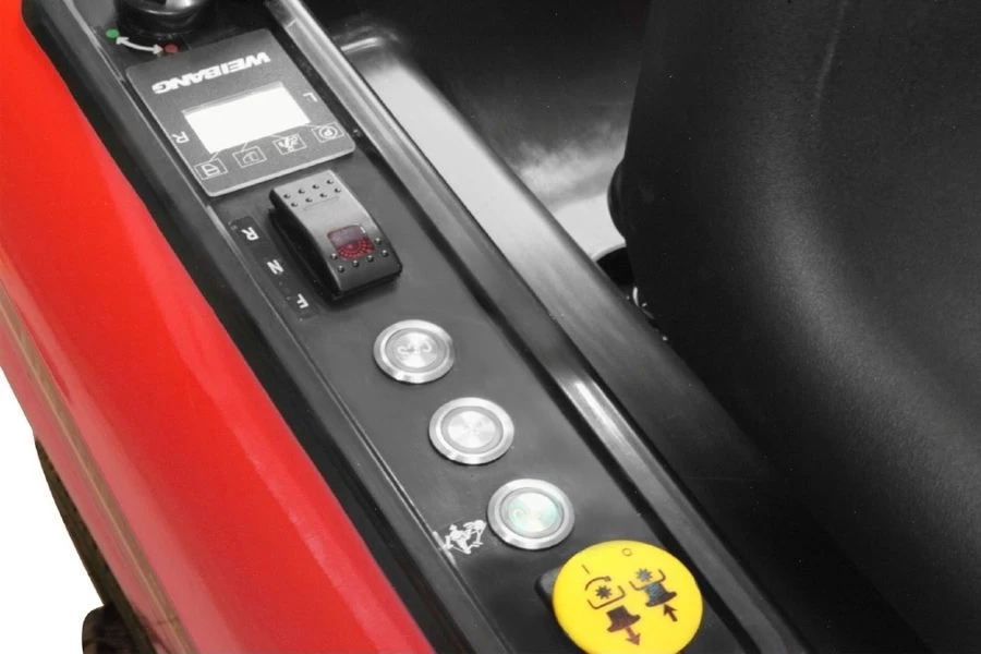 Weibang ION 81 RC Battery Ride-On Lawn Mower - Image 7