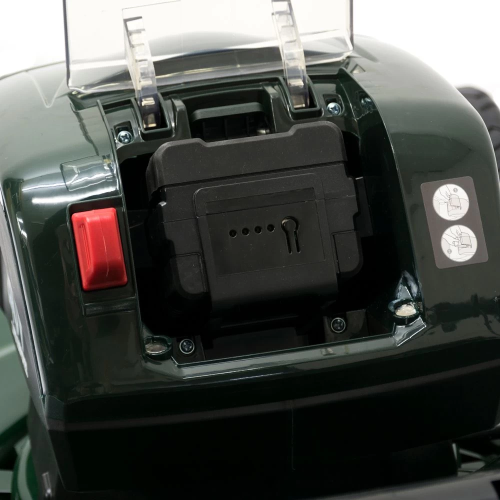 Webb WERR17LISPX2 Supreme 40V 3-in-1 Self-Propelled Rear Roller Cordless Lawn Mower (with 2 X 4Ah Batteries & Charger) - Image 4